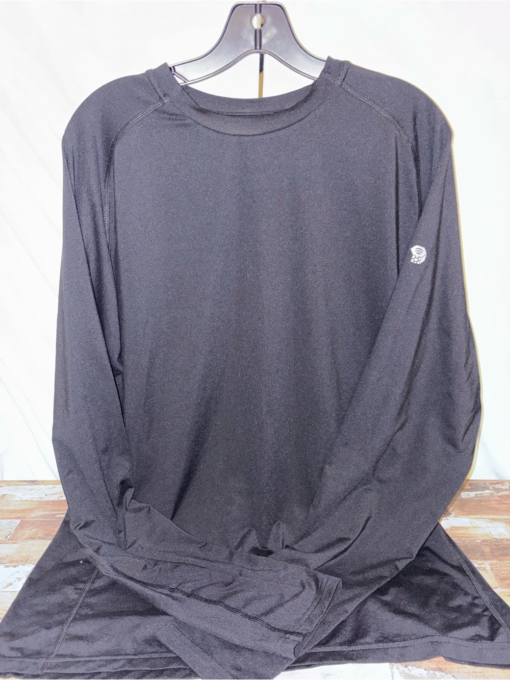 Mountain Hardwear Black Long Sleeve Performance Tee